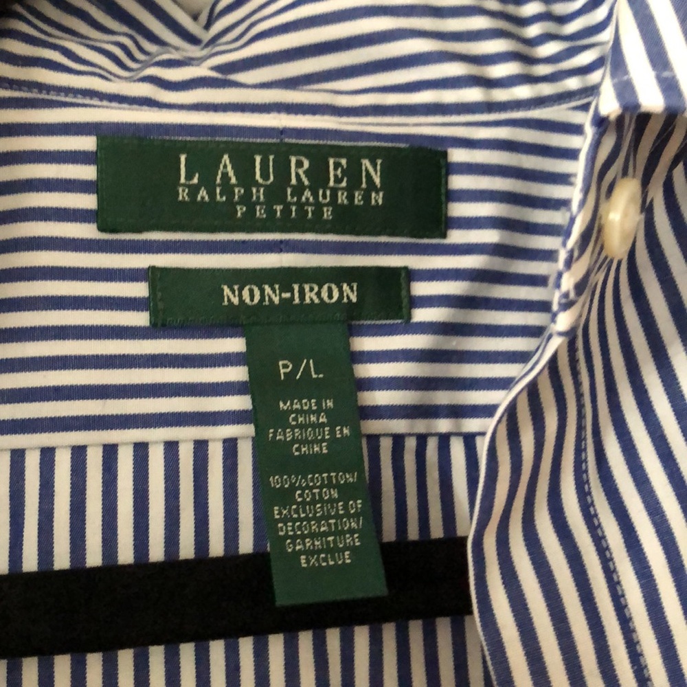 Button down - Picture 2 of 2